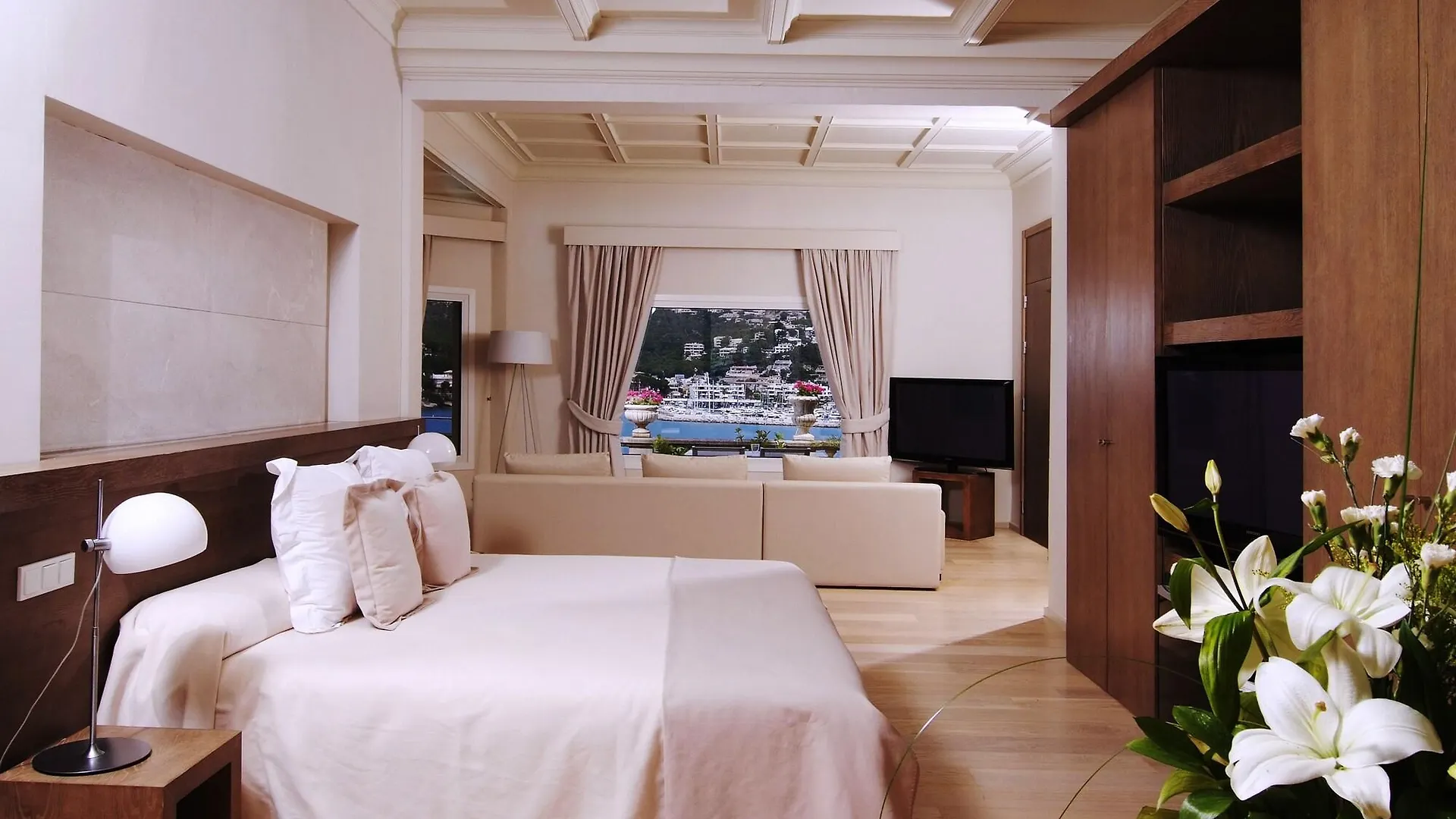 Hotel Villa Italia Port D'Andratx 4*,